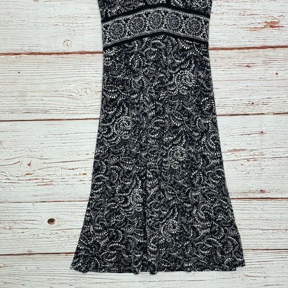 BCBGMaxAzria Watercolor Print Jersey Dress in Black/Gray Sz L - Picture 4 of 11